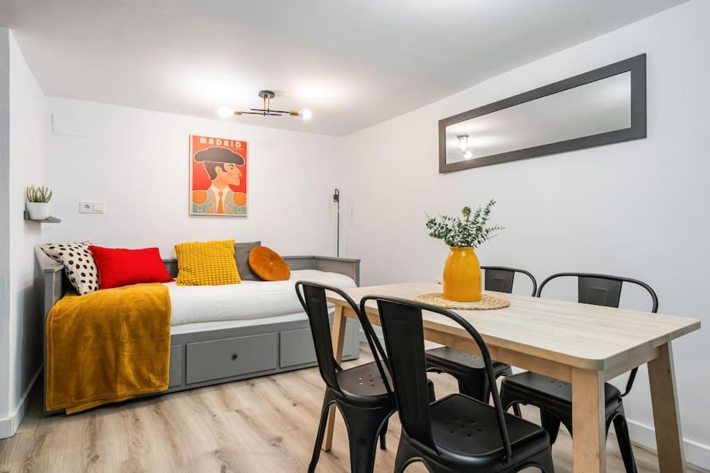 Acogedor Apto Tirso De Molina Madrid Dış mekan fotoğraf
