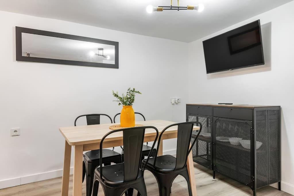 Acogedor Apto Tirso De Molina Madrid Dış mekan fotoğraf