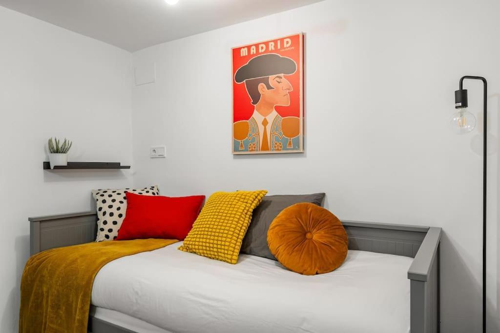 Acogedor Apto Tirso De Molina Madrid Dış mekan fotoğraf